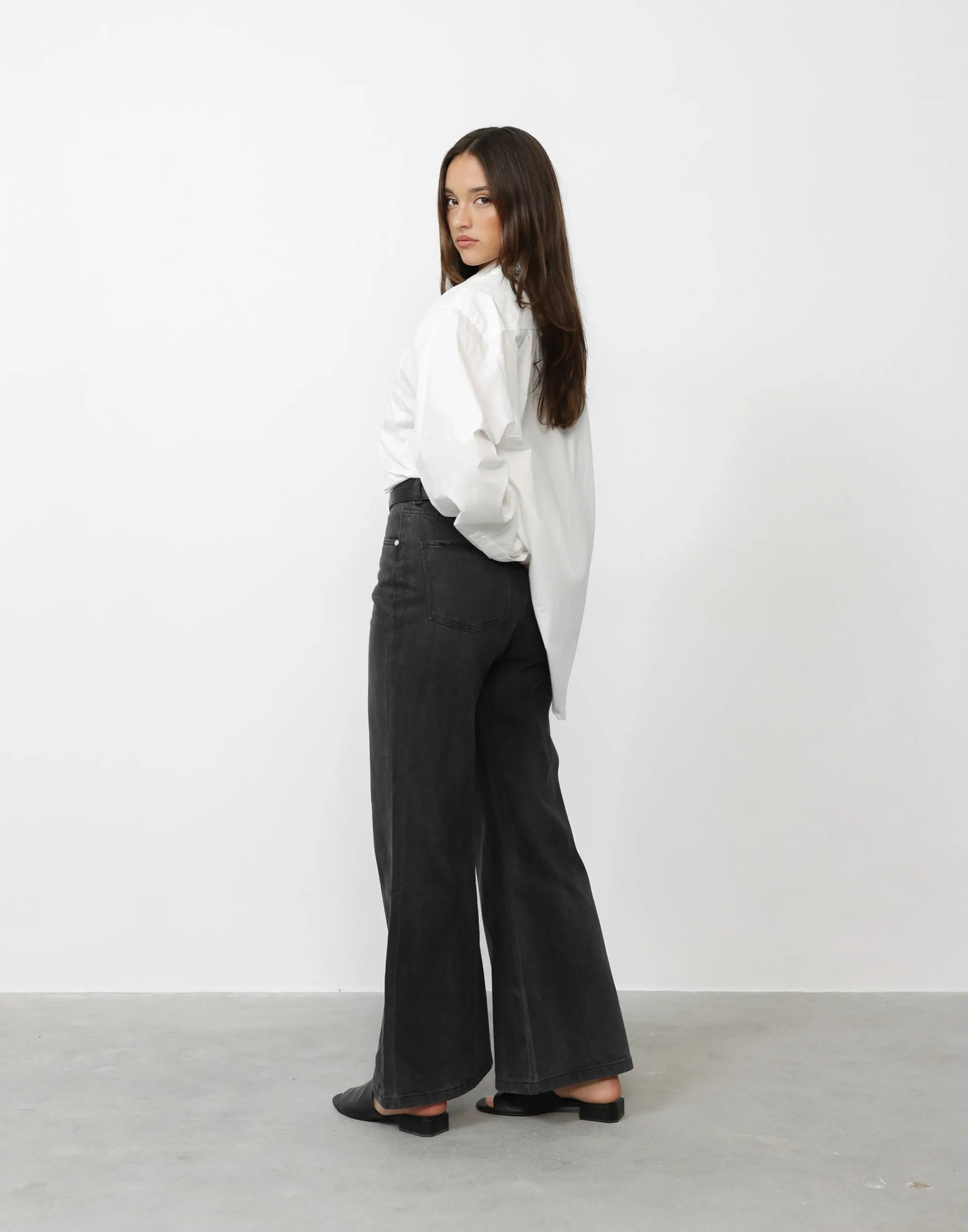 Ethan Wide Leg Jeans (Dark Grey)