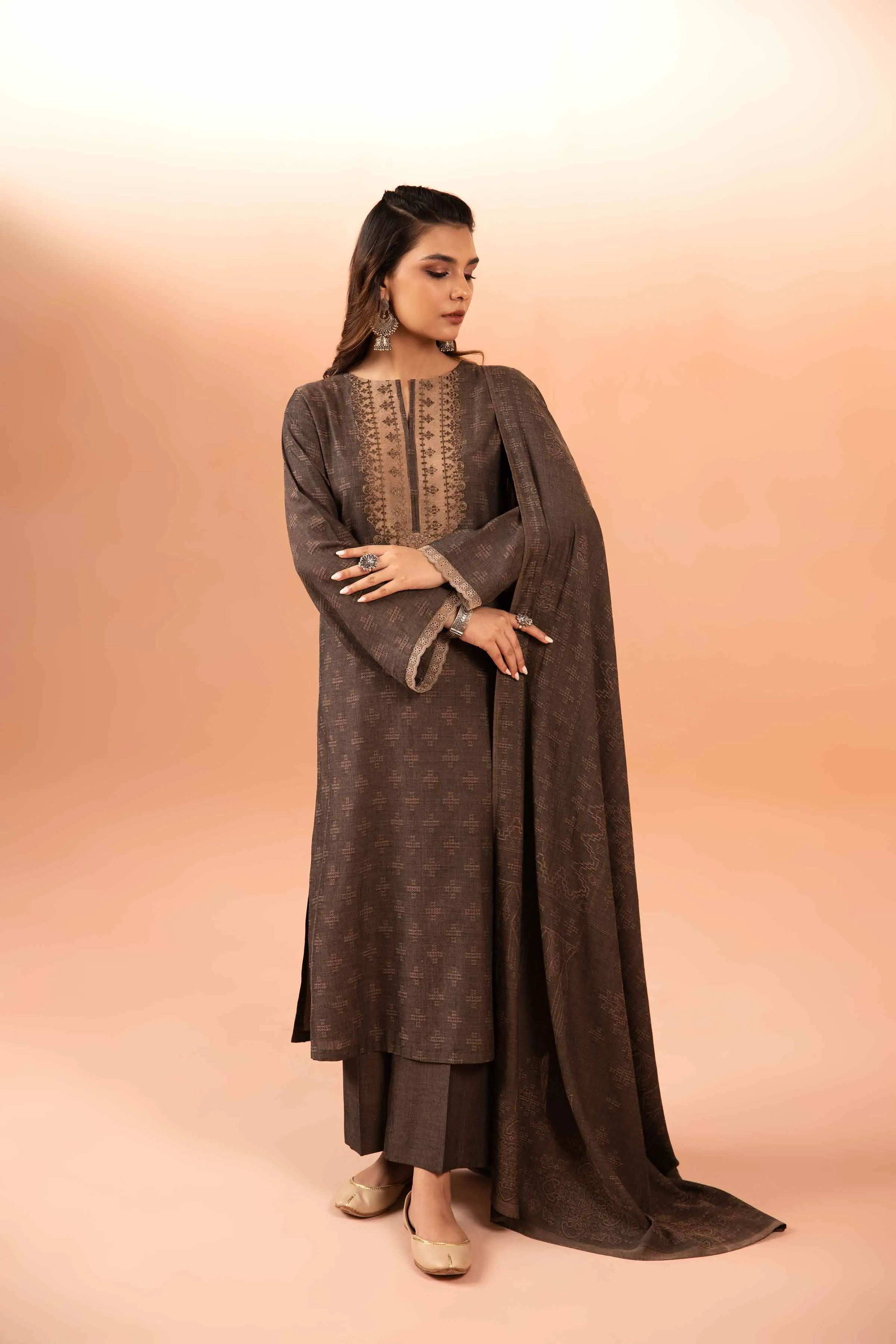 Nishat Spring it on Embroidered Jacquard Unstitched 3Pc Suit - 42401021