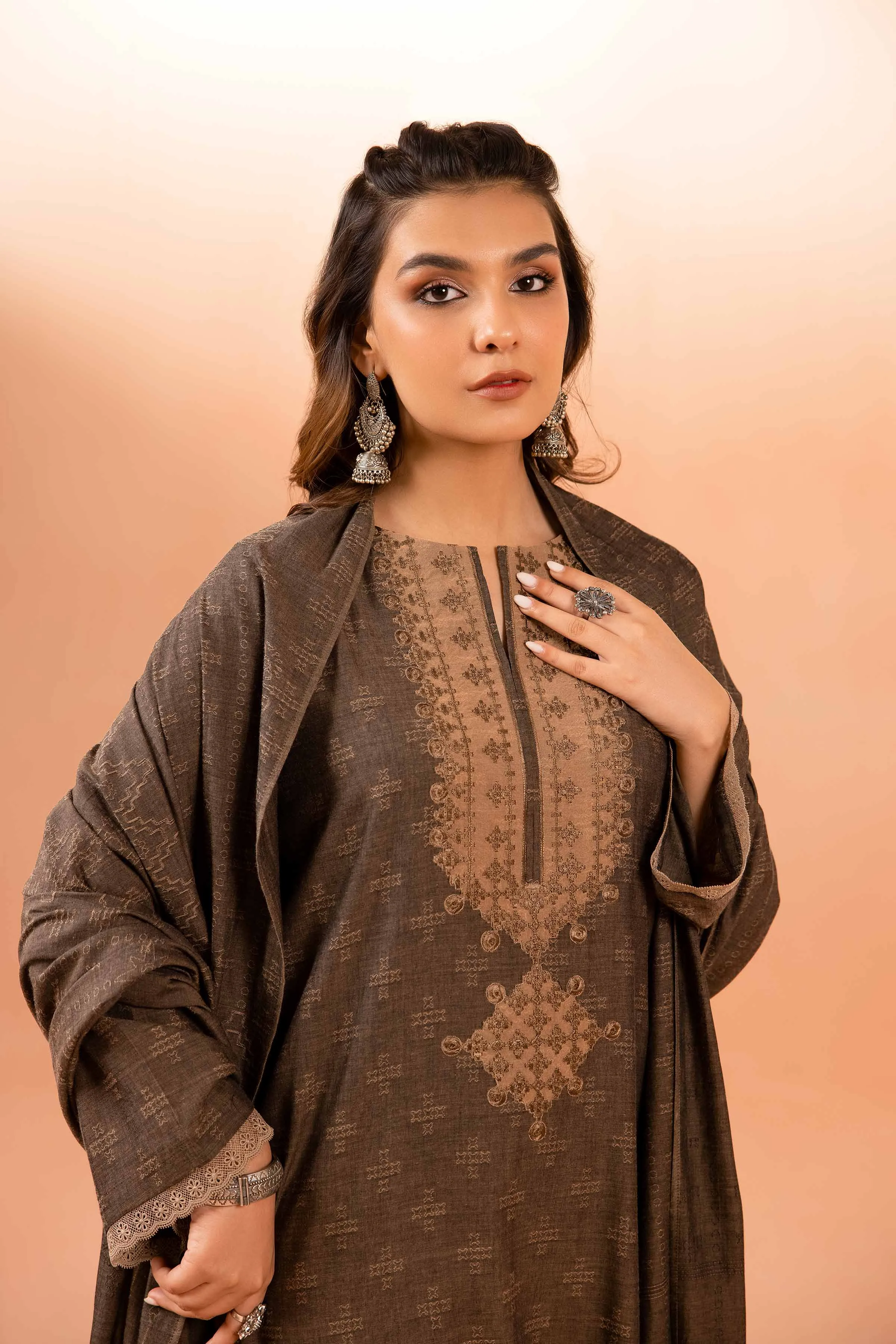 Nishat Spring it on Embroidered Jacquard Unstitched 3Pc Suit - 42401021