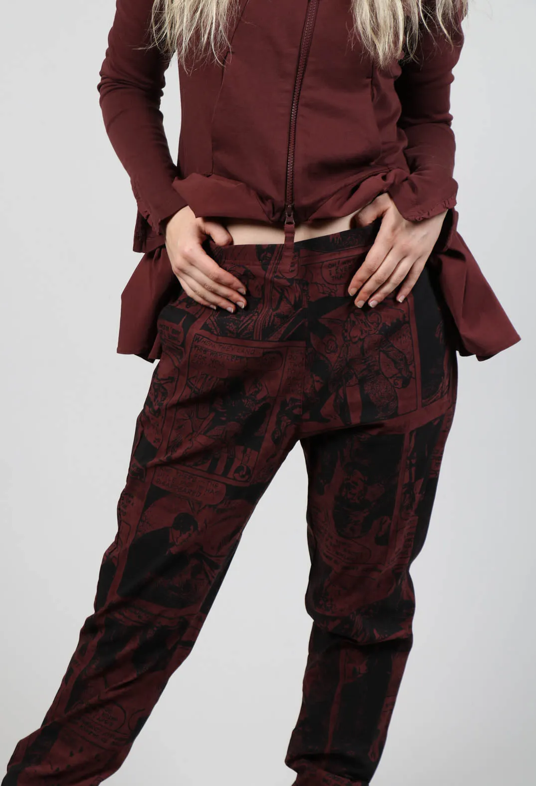 Pull On Slim Fit Trousers in Wood Comic