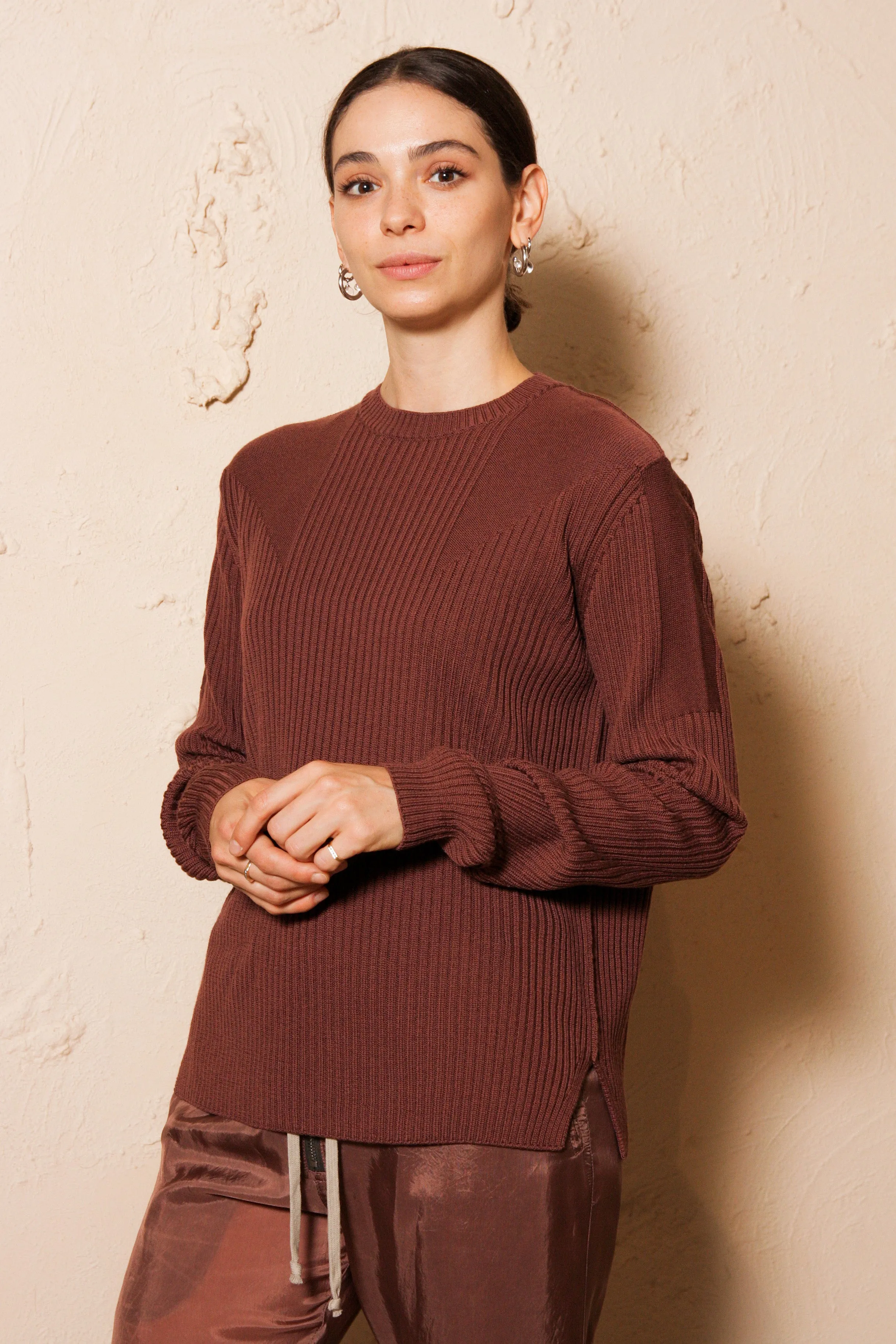 Round Neck Knit Sweater